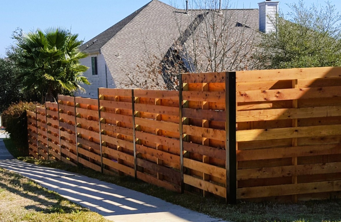 Professional fence installation in Petaluma, CA